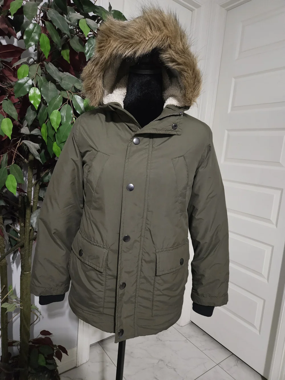 Old Navy Olive Green Hooded Puffer Jacket with Faux Fur Trim